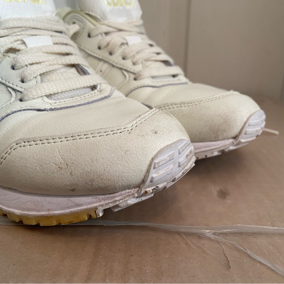 Asics women’s gelsaga trainers size UK 5 - Picture 6 of 16